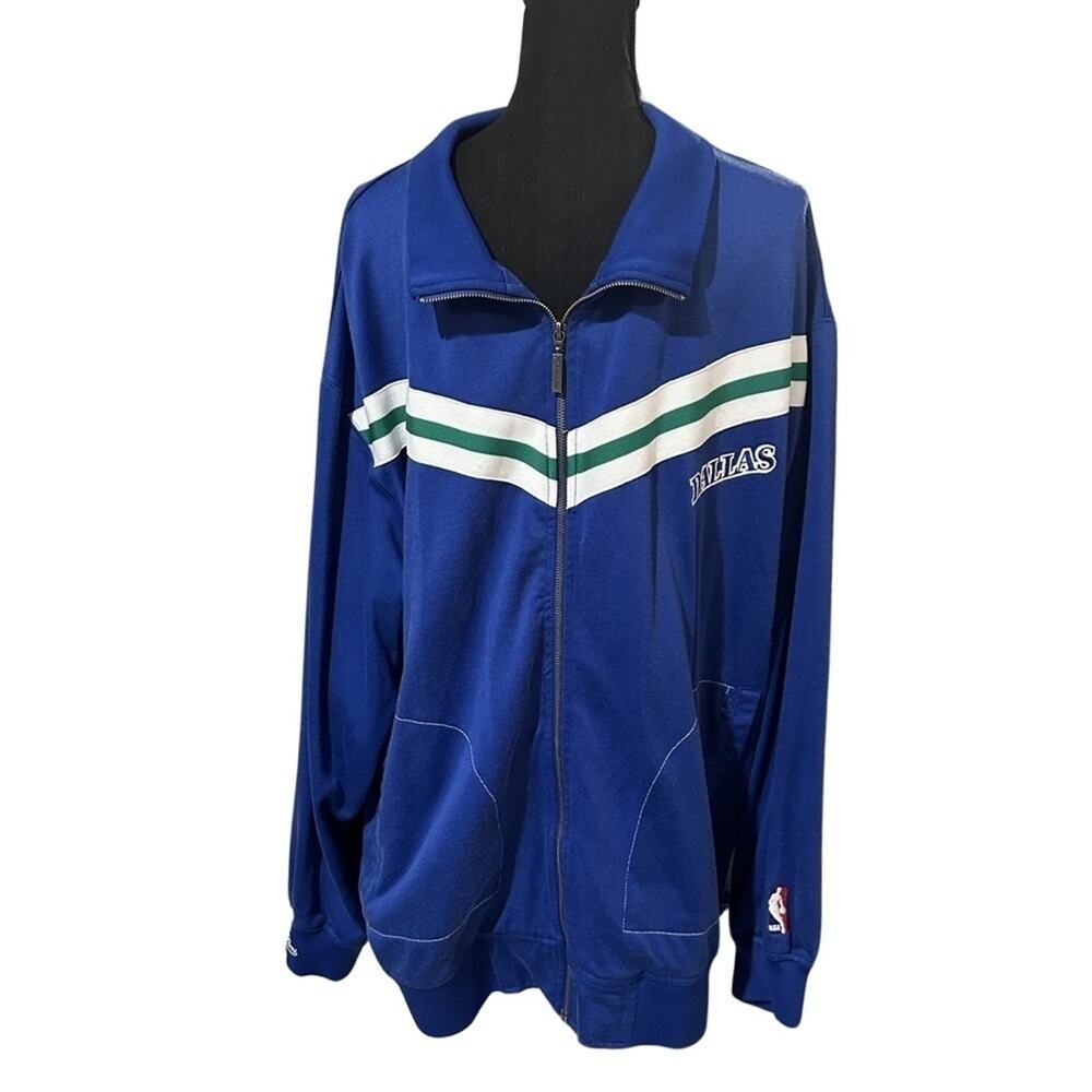 Mitchell & Ness Dallas Mavericks 2XL Jacket | Hardwood Classics NBA